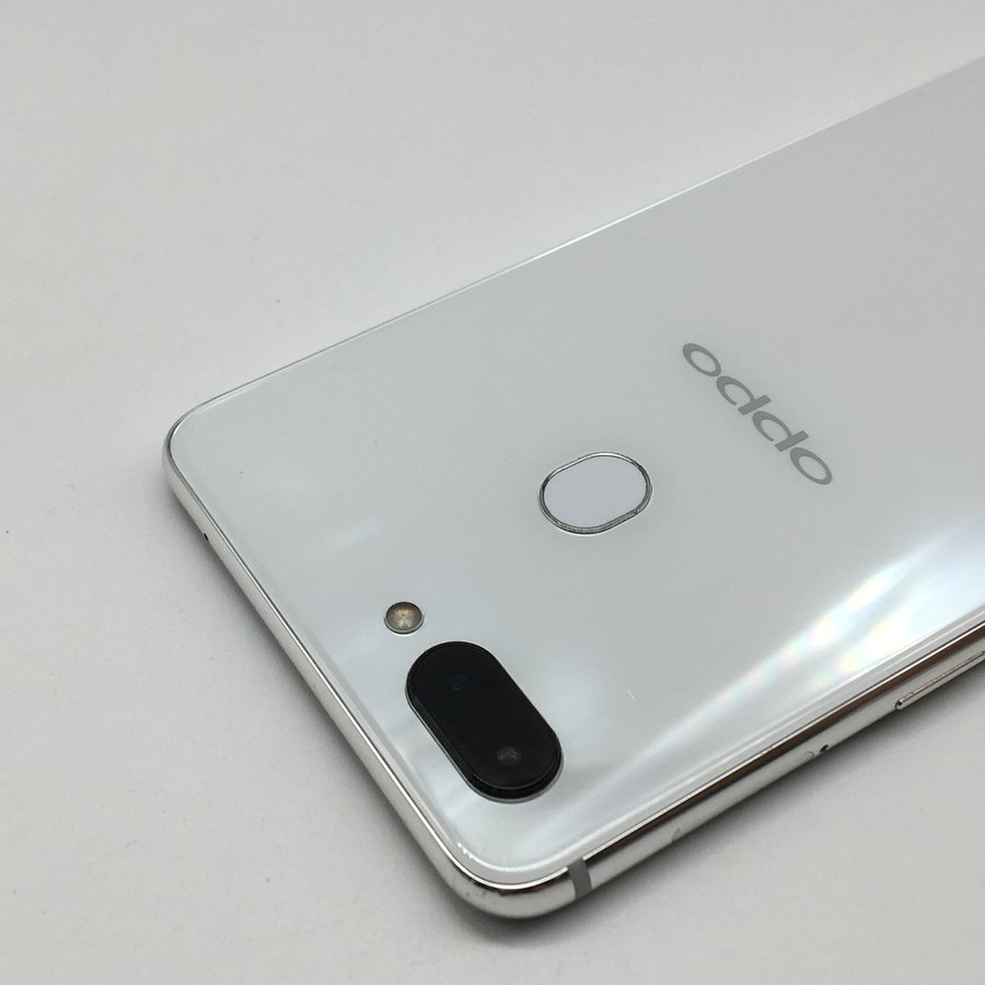 r15标准版底部图片,r15标准版耳机孔图片 oppo【r15】全网通 白色 6g/128g 国行 9成新