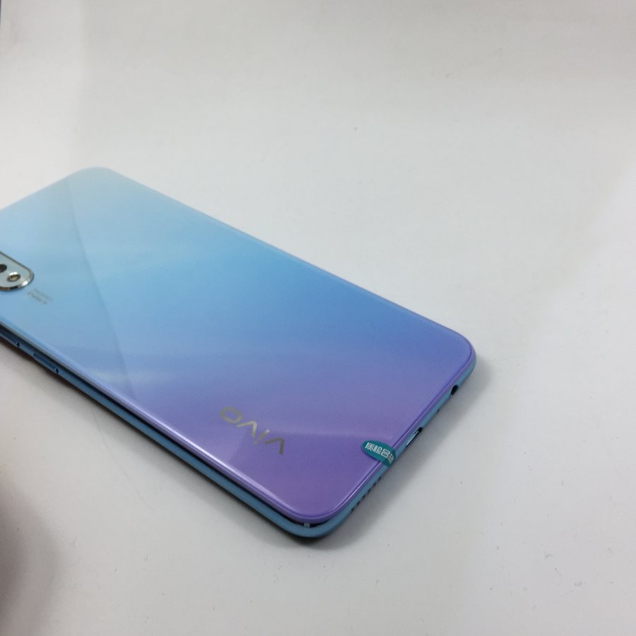 vivo【y7s】全网通 青色 6g/128g 国行 95成新