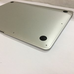 苹果【macbookair 13.3】银色 国行 8g/256g ssd 酷睿i5 1.