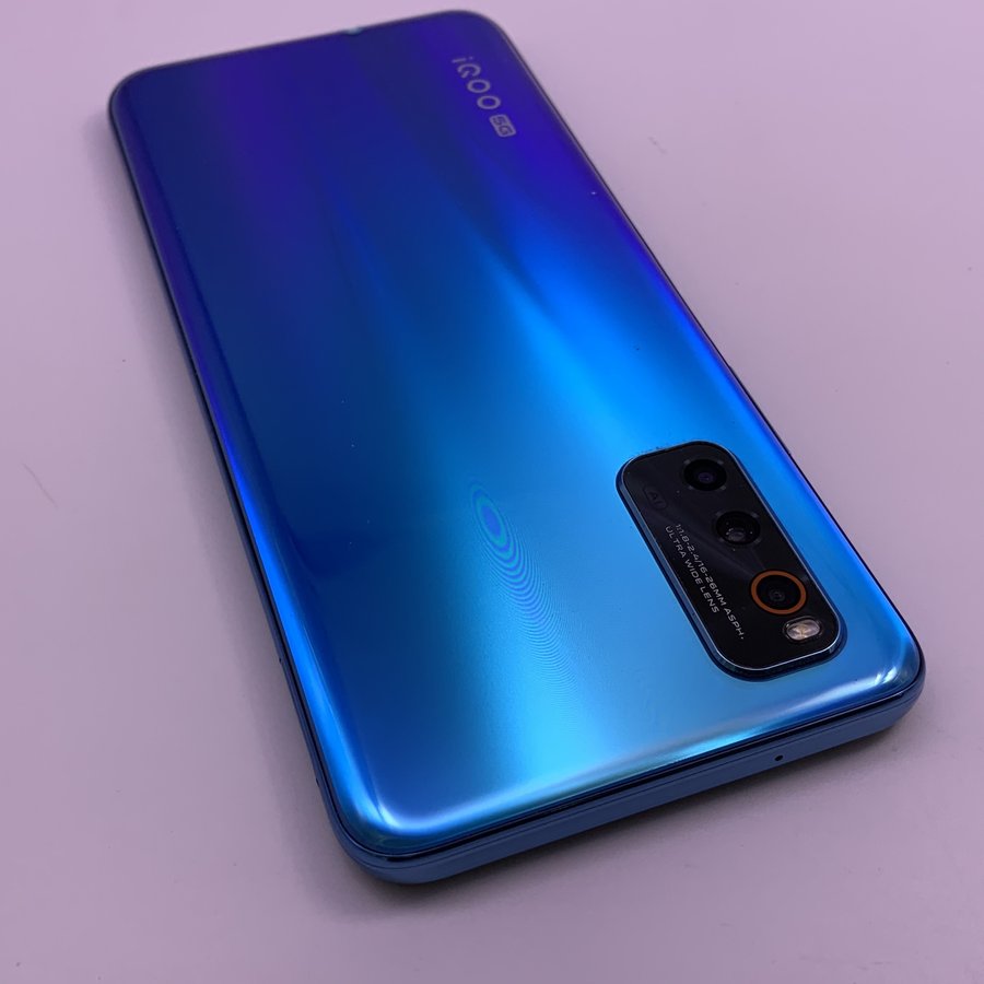 vivo【iqoo neo3(5g)】5g全网通 青空蓝 8g/128g 国行 9成新