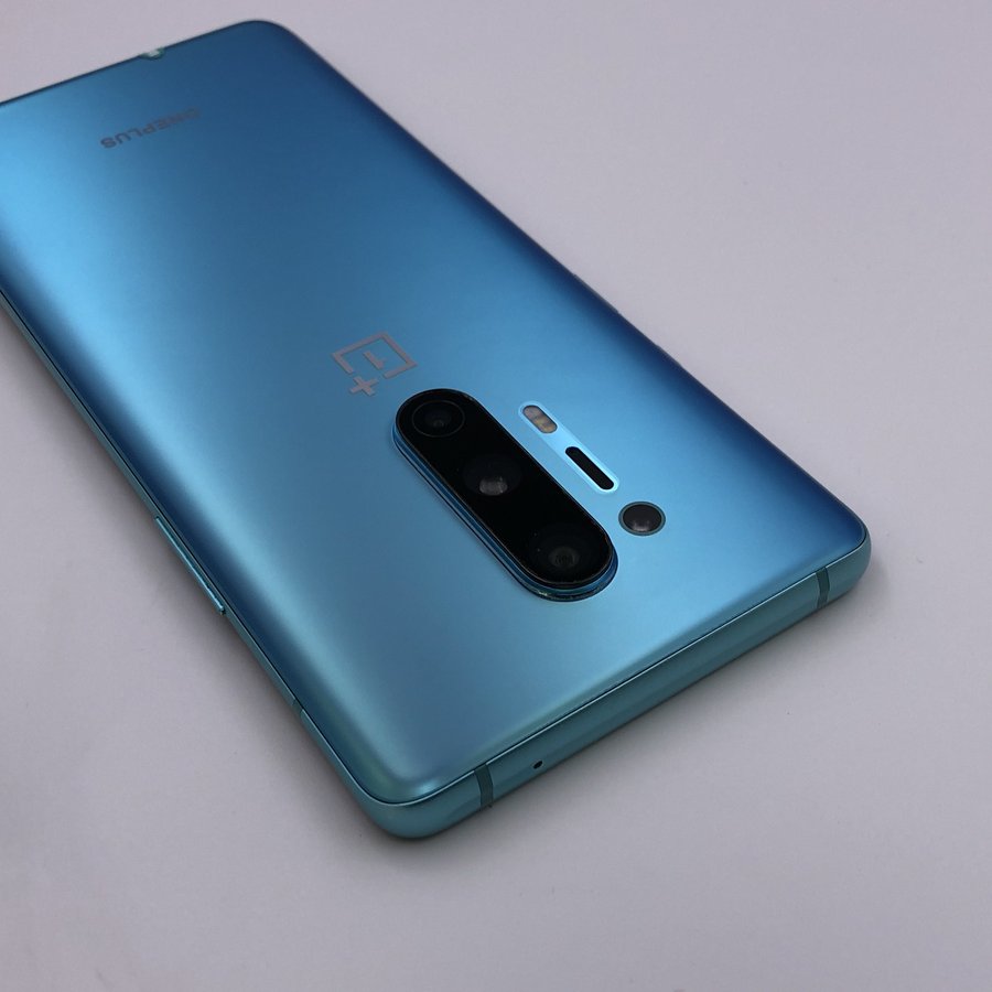 一加【一加8 pro(5g版)】5g全网通 青空 8g/128g 国行 7成新