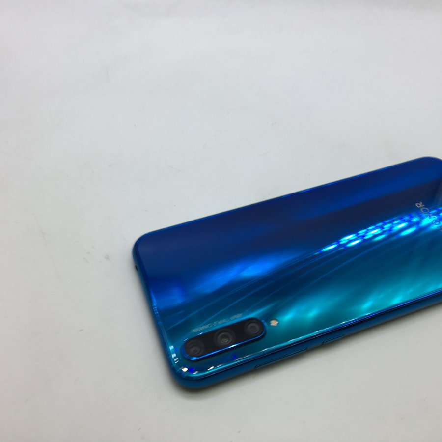 荣耀20青春版全网通蓝水翡翠6g128g国行95成新