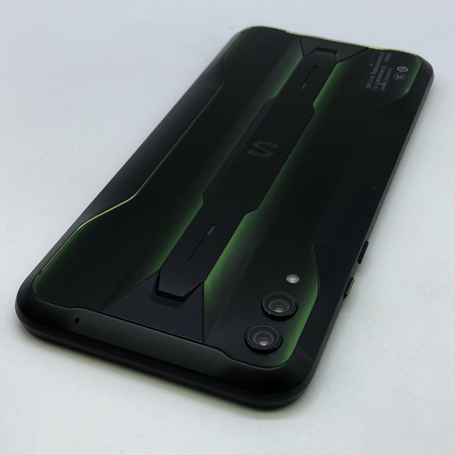 小米【黑鲨游戏手机2 pro】全网通 黑色 12g/128g 国行 8成新