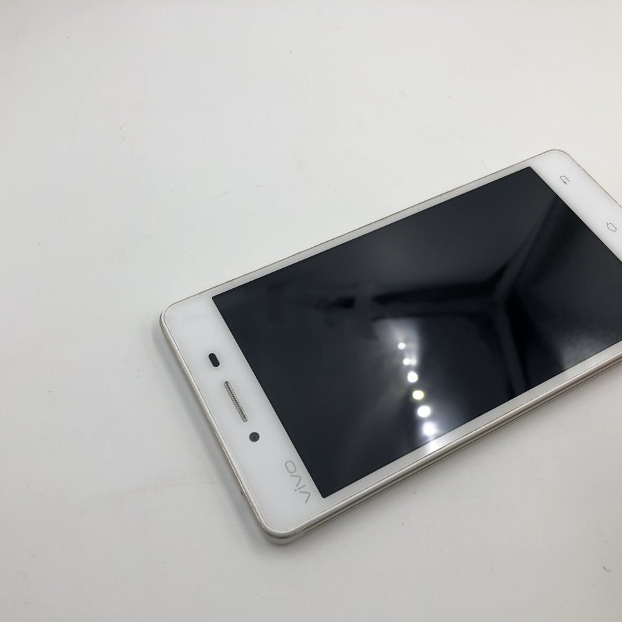 vivo【y51】全網通 白色 16g 國行 9成新