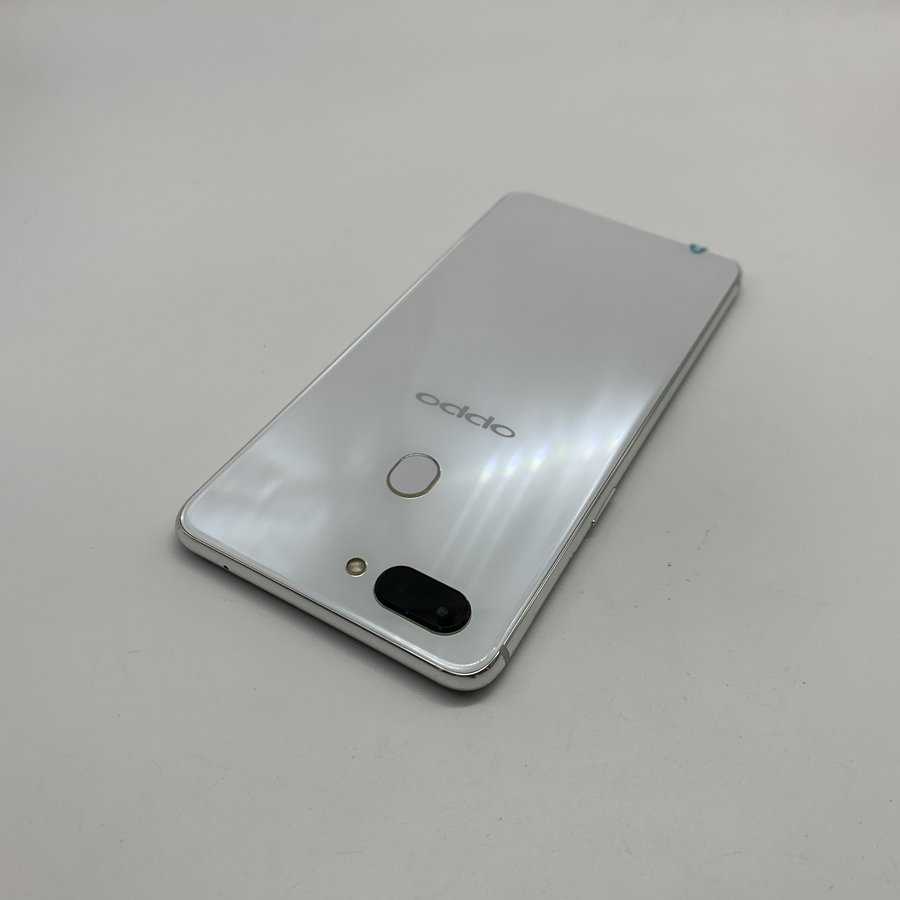 oppo【r15】全网通 白色 6g/128g 国行 9成新