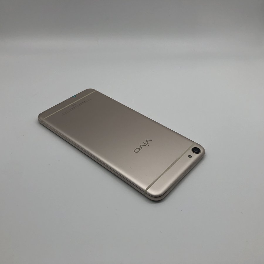 vivo【x7 plus】全网通 金色 64g 国行 8成新