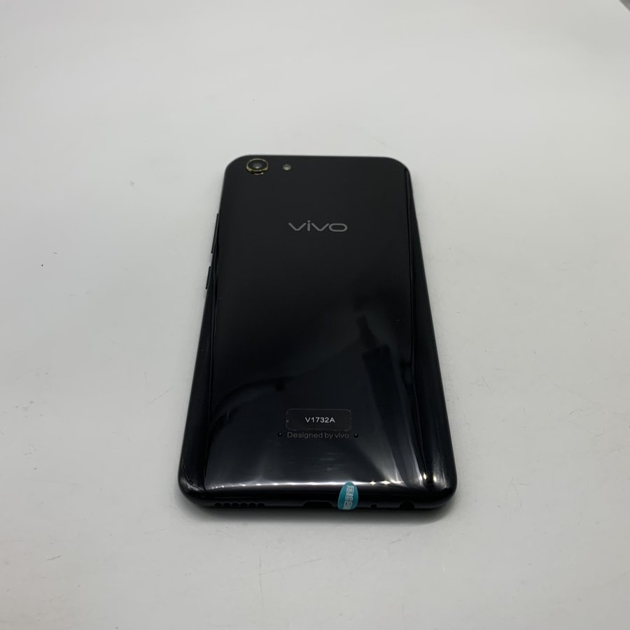 vivo【y81s】全网通 黑色 3g/64g 国行 9成新