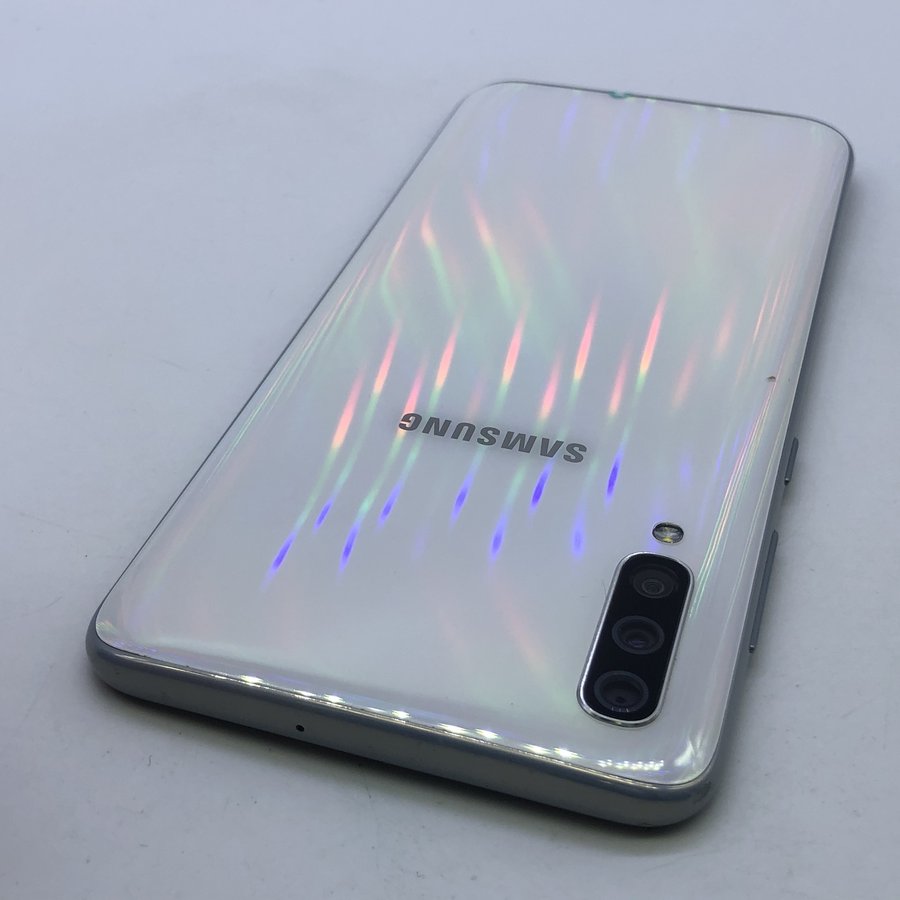 三星【galaxy a70】全网通 白色 6g/128g 国行 8成新