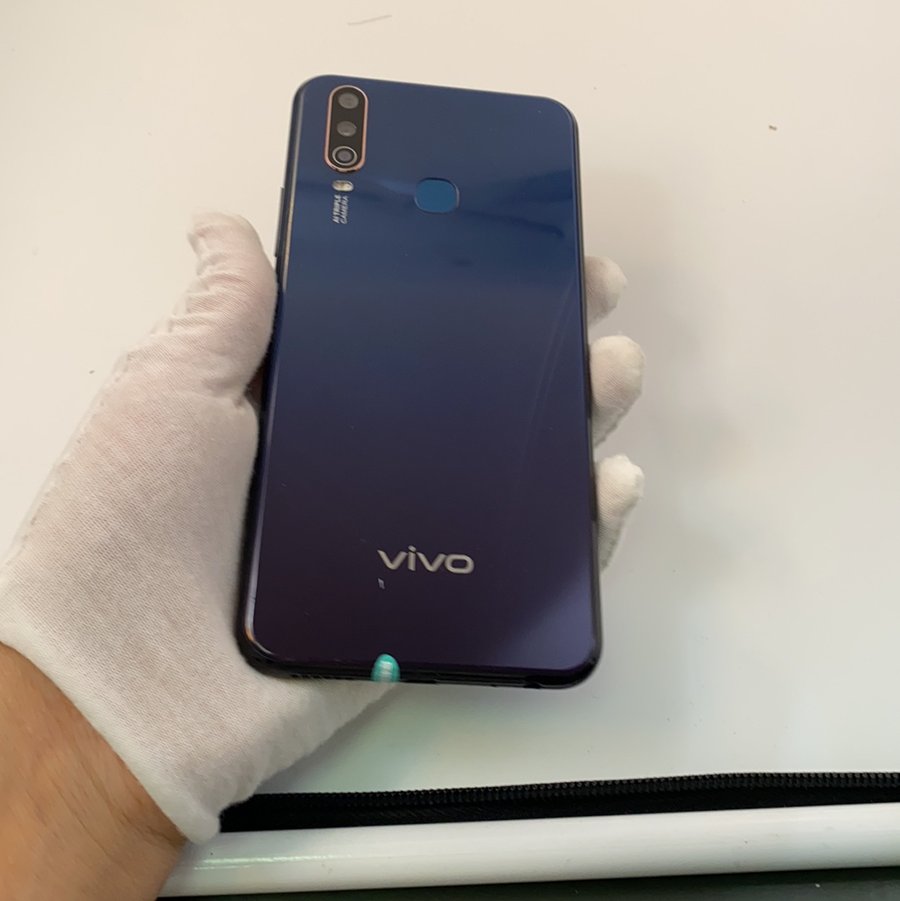 vivo【y3】4g全网通 4g/64g 国行 99新