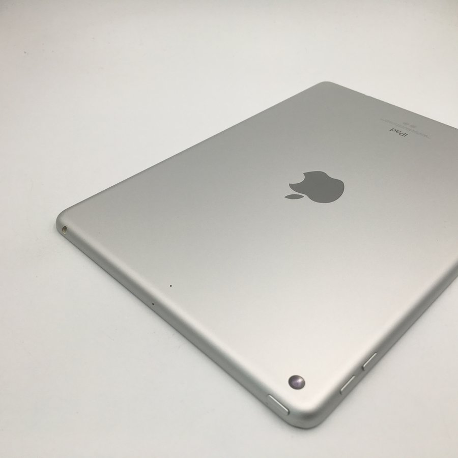 苹果【ipad第5代(2017款)】银色 wifi版 128g 国行 7成新