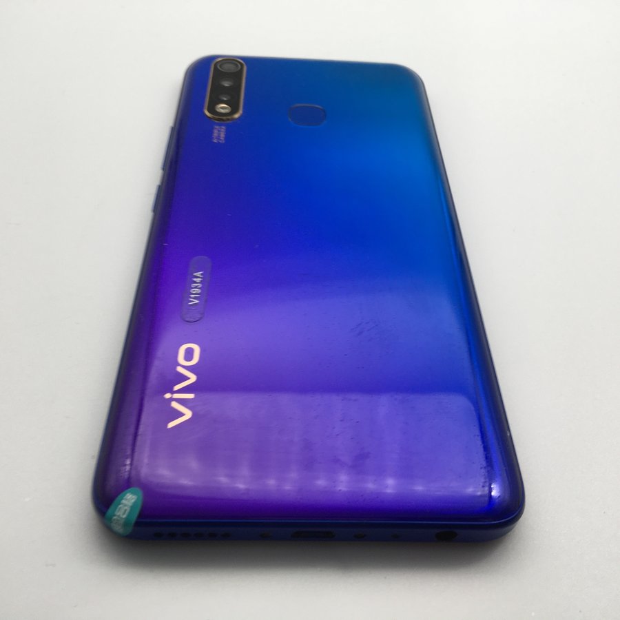 vivoy5s全网通晶石蓝6g128g国行95成新