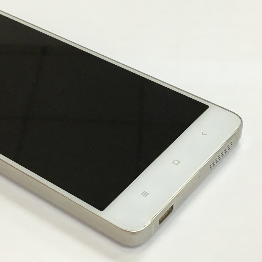 小米【小米4】移动 4g/3g/2g 白色 16 g 国行 8成新 真机实拍