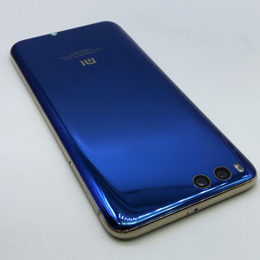 小米【小米6】全网通 蓝色 6g/128g 国行 9成新