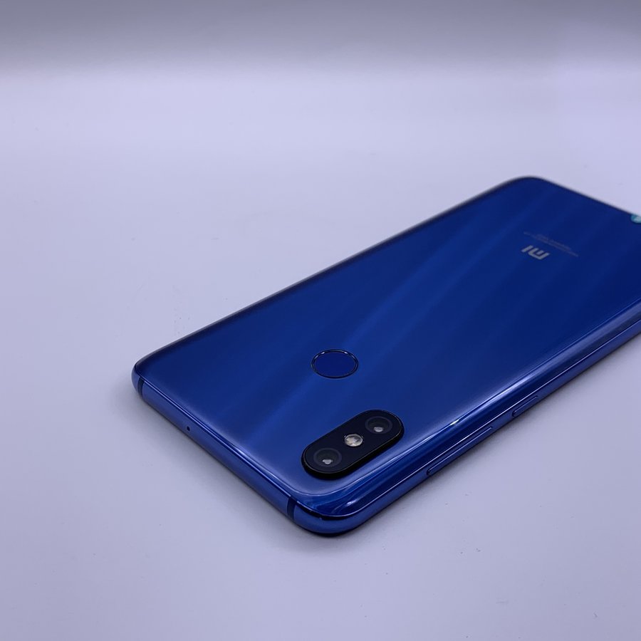 小米【小米8】全网通 蓝色 6g/256g 国行 95成新