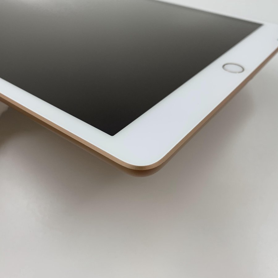 苹果【ipad 2019款10.2英寸】wifi版 金色 32g 国行 95新 真机实拍