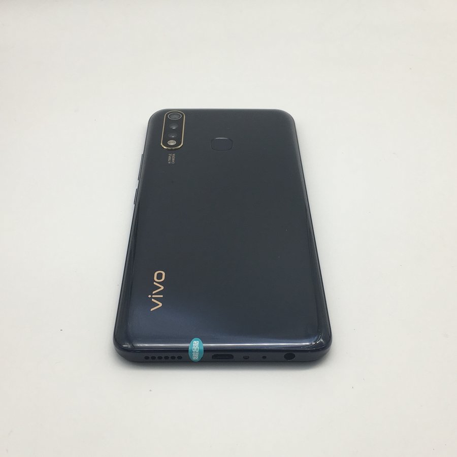 vivo【z5i】全网通 玛瑙黑 8g/128g 国行 9成新