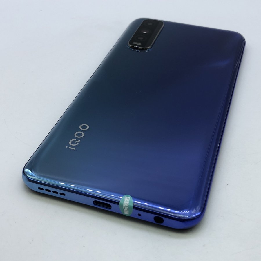 vivo【iqoo u1】全网通 星耀蓝 6g/128g 国行 99成新