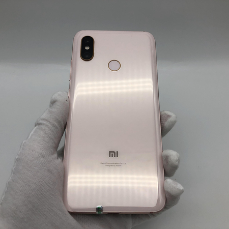 小米【小米8】4g全网通 金色 6g/64g 国行 95新 真机实拍