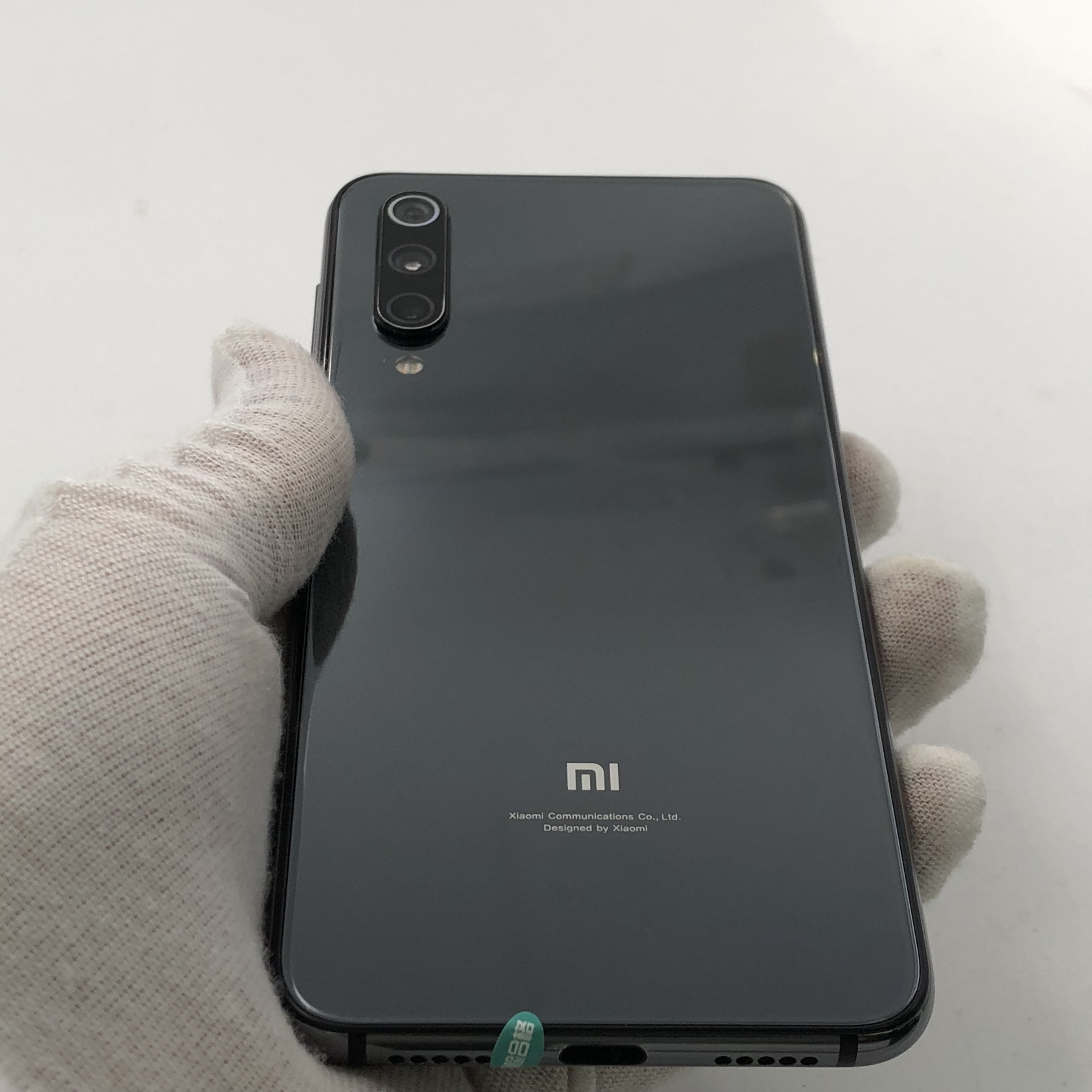 小米【小米9 se】4g全网通 深空灰 8g/128g 国行 9成新