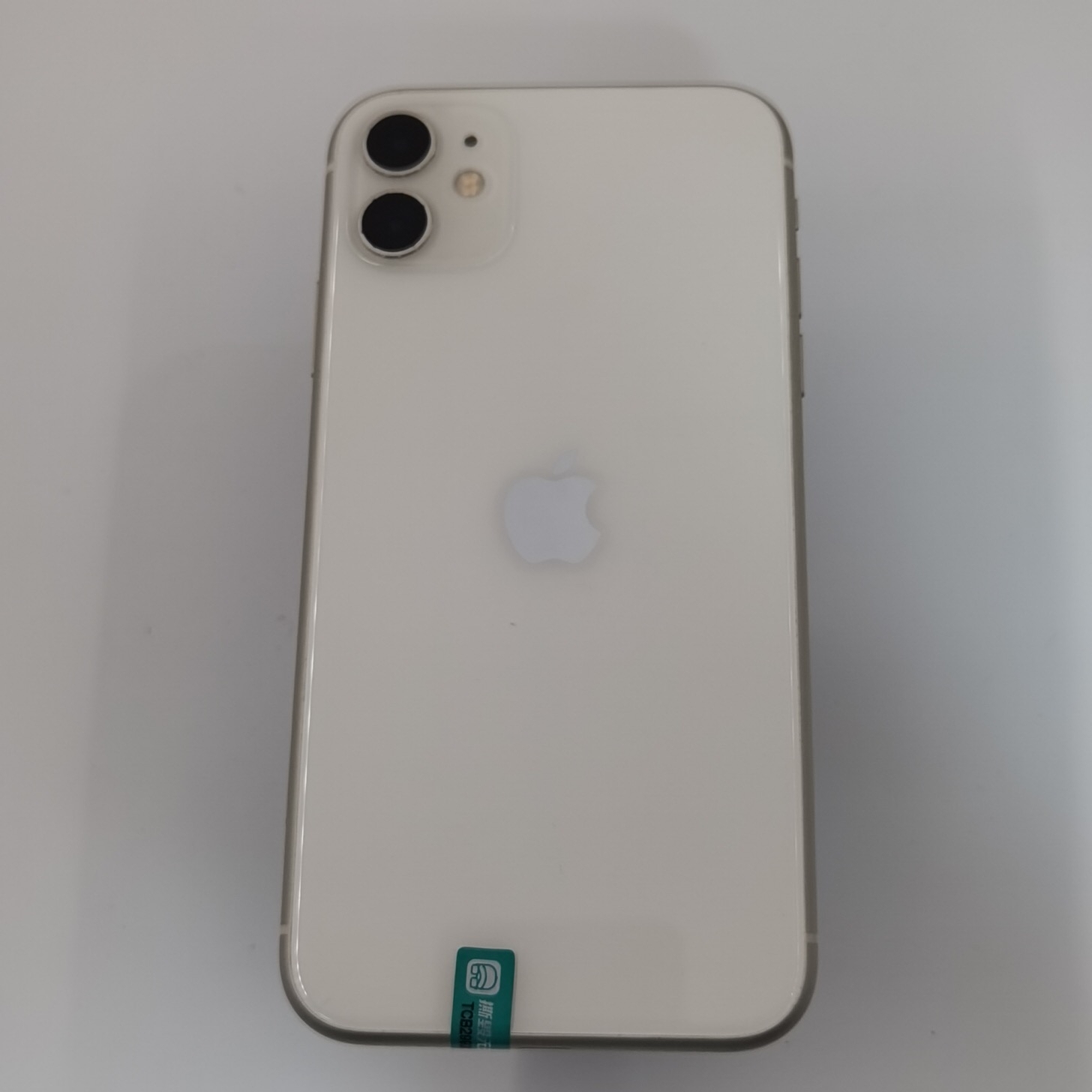 苹果【iphone 11】白色 64g 国行 95新