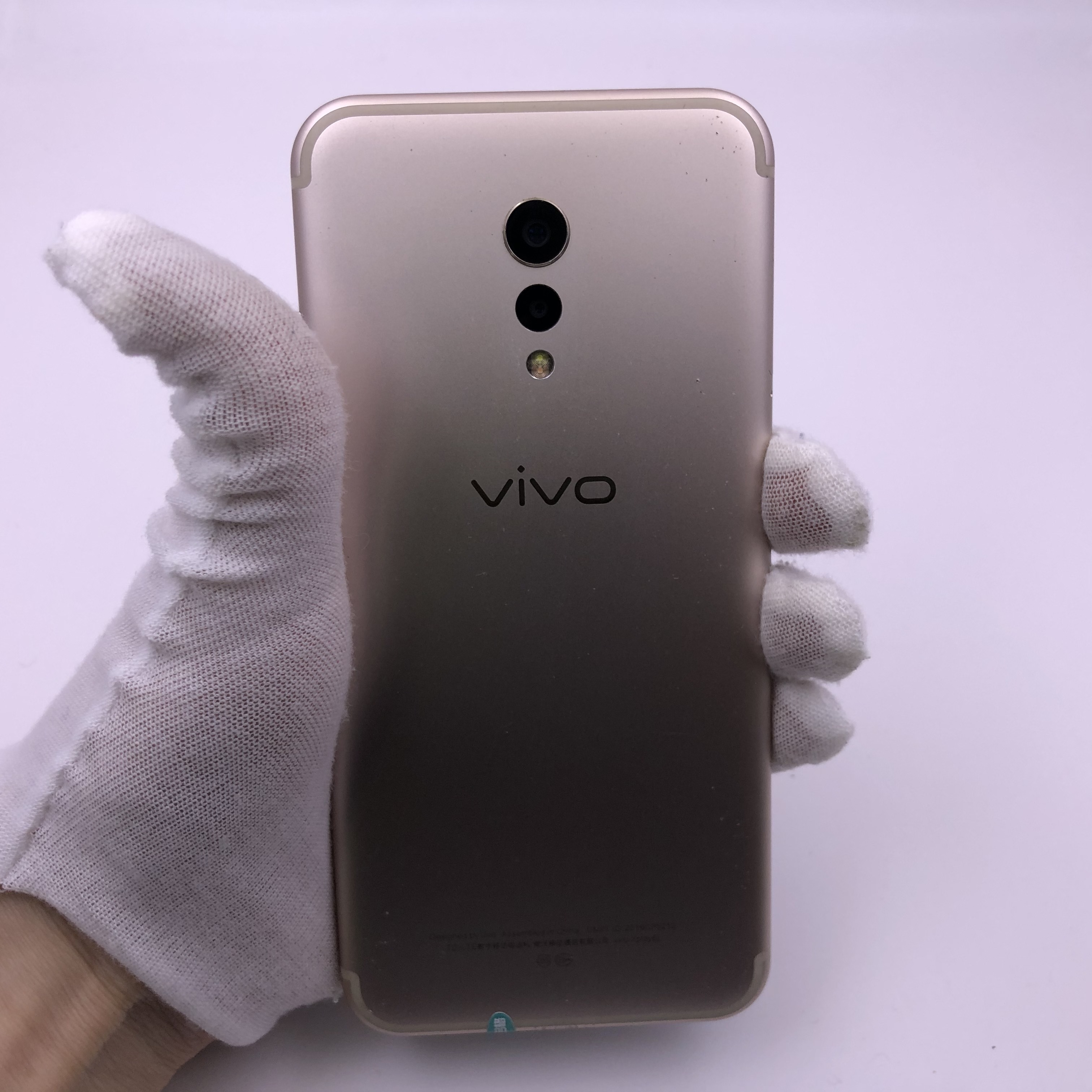 官方质检8成新及以下 全网通 金色 国行 64g vivo xplay 6