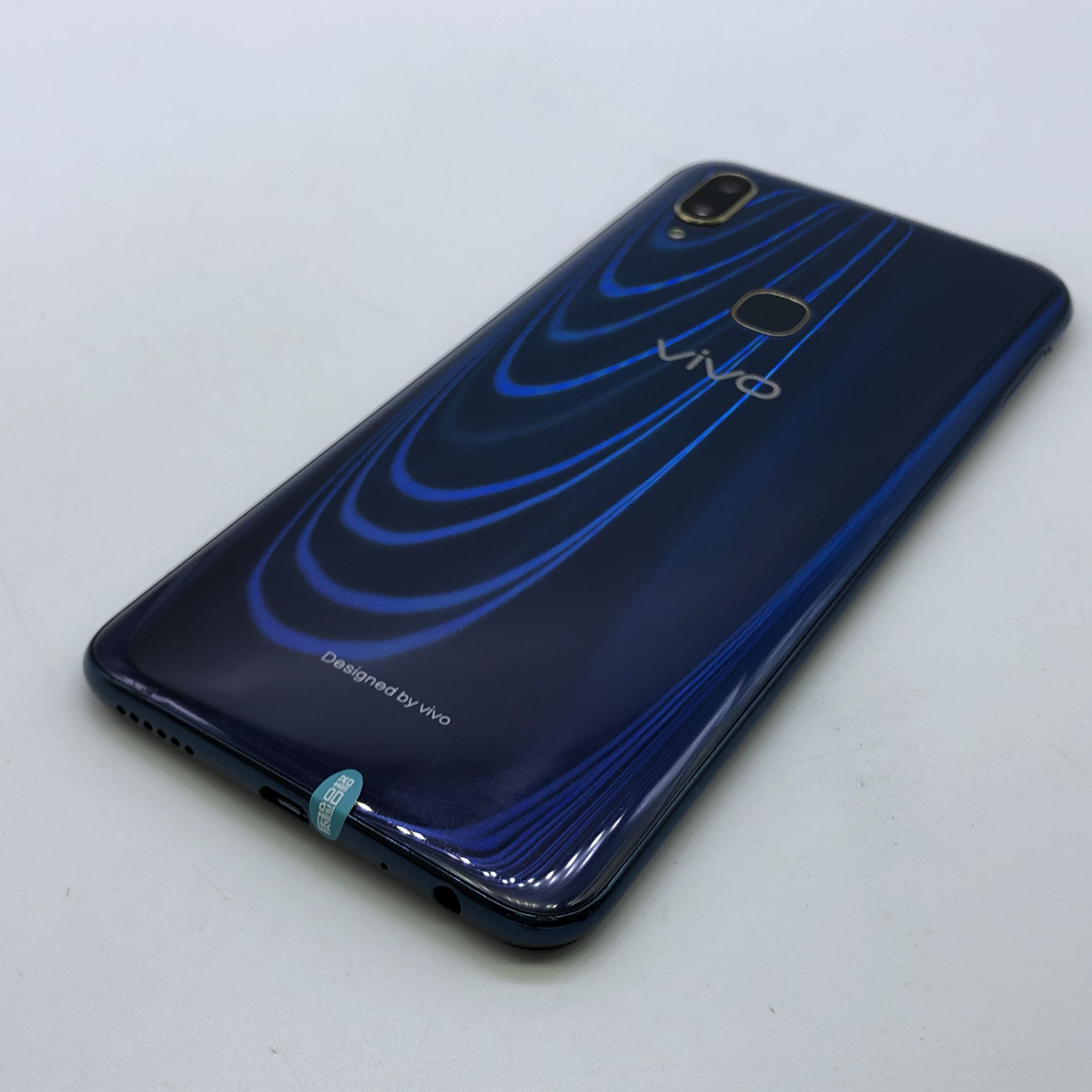 vivo【z3i 标准版】全网通 墨黛蓝 6g/128g 国行 95成新