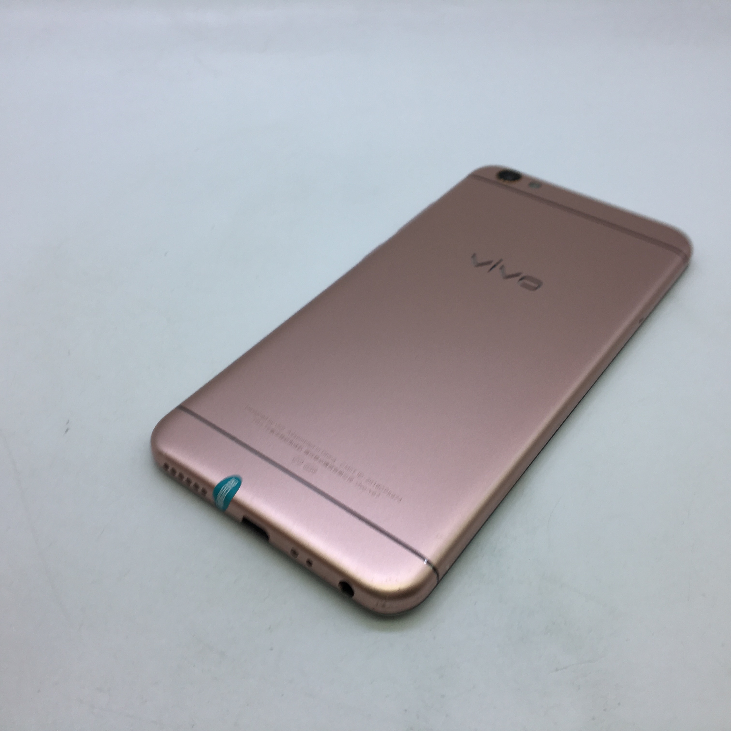 vivo【y67】全网通 玫瑰金 32g 国行 8成新