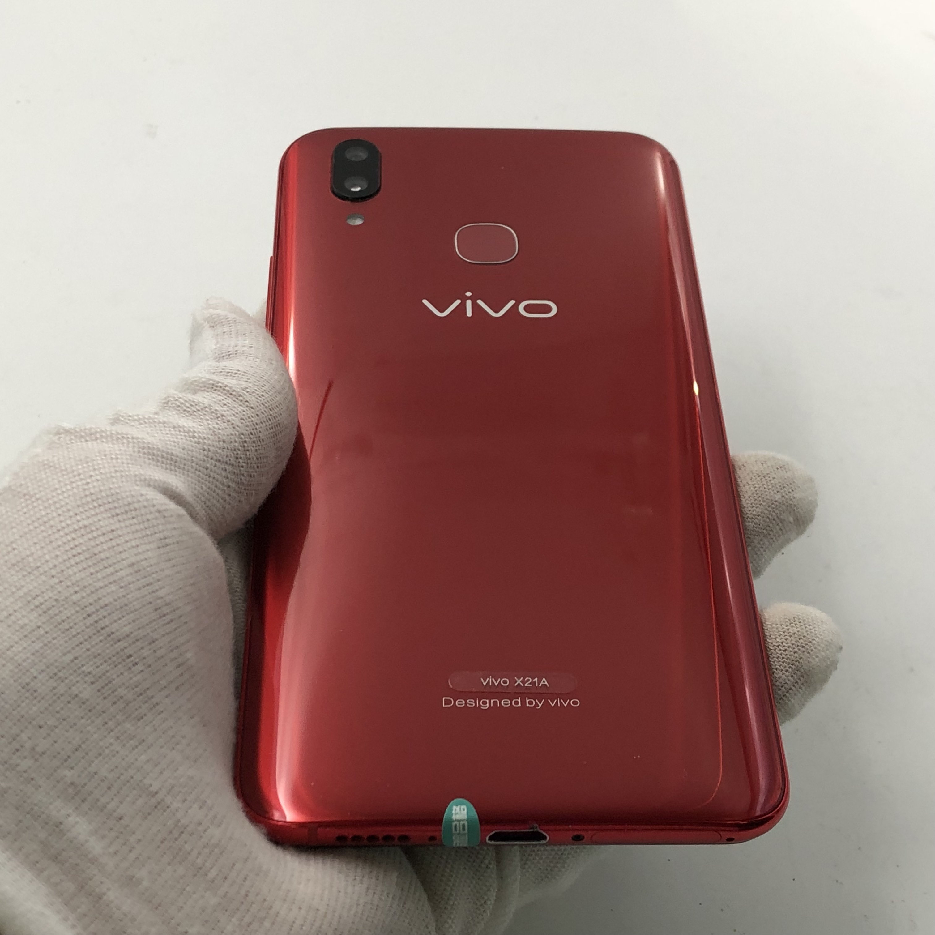 vivo【vivo x21】4g全网通 宝石红 6g/64g 国行 9成新