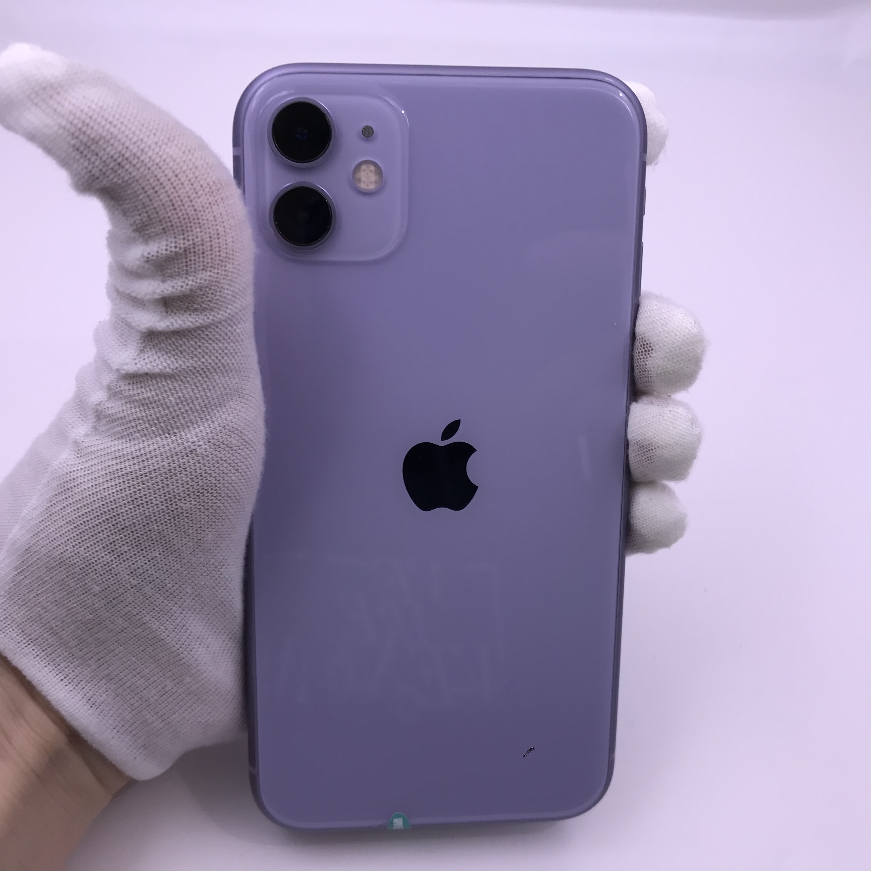 苹果【iphone 11】4g全网通 紫色 64g 国行 95新