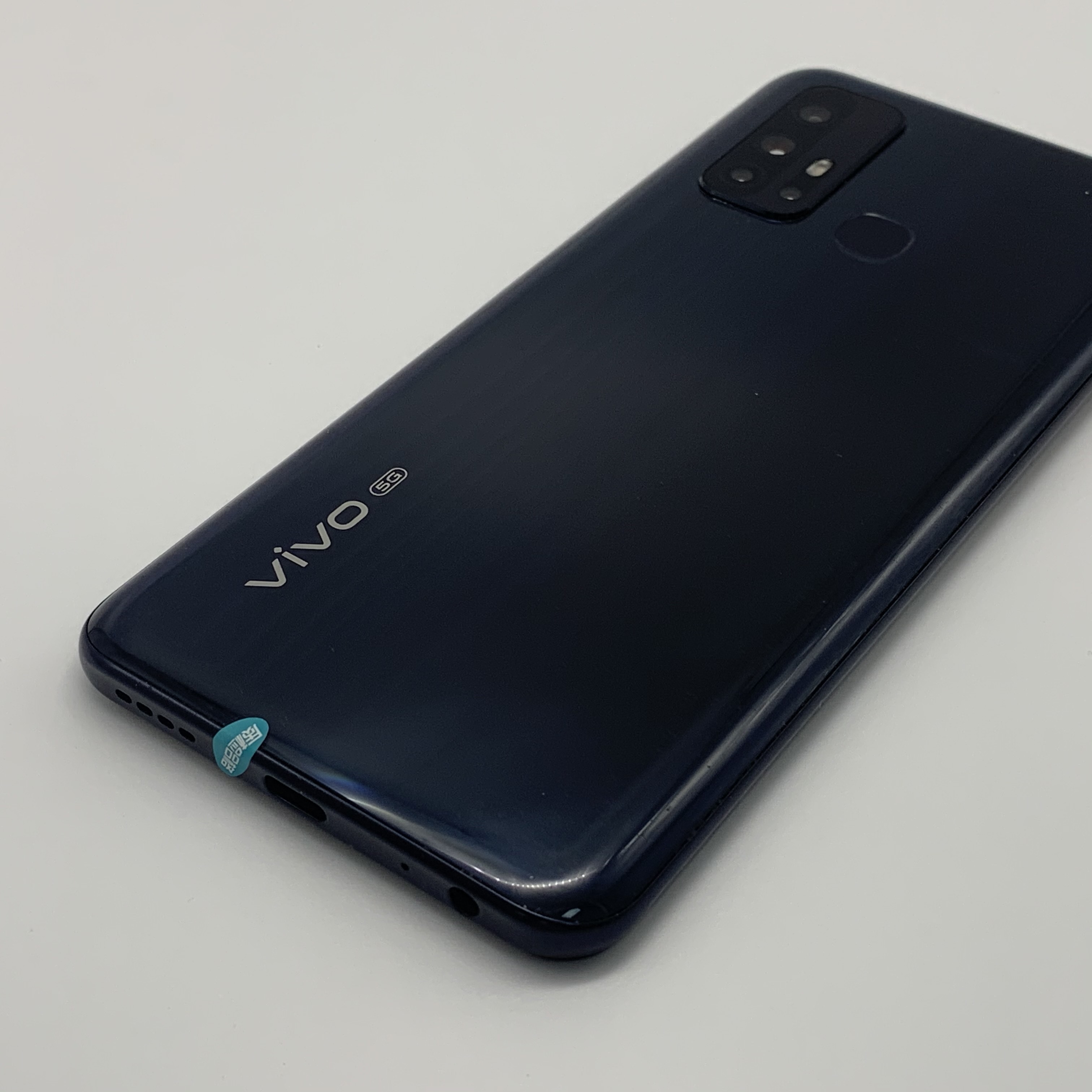 vivo【z6(5g)】5g全網通 極影黑 8g/128g 國行 8成新 - 專業質檢 180