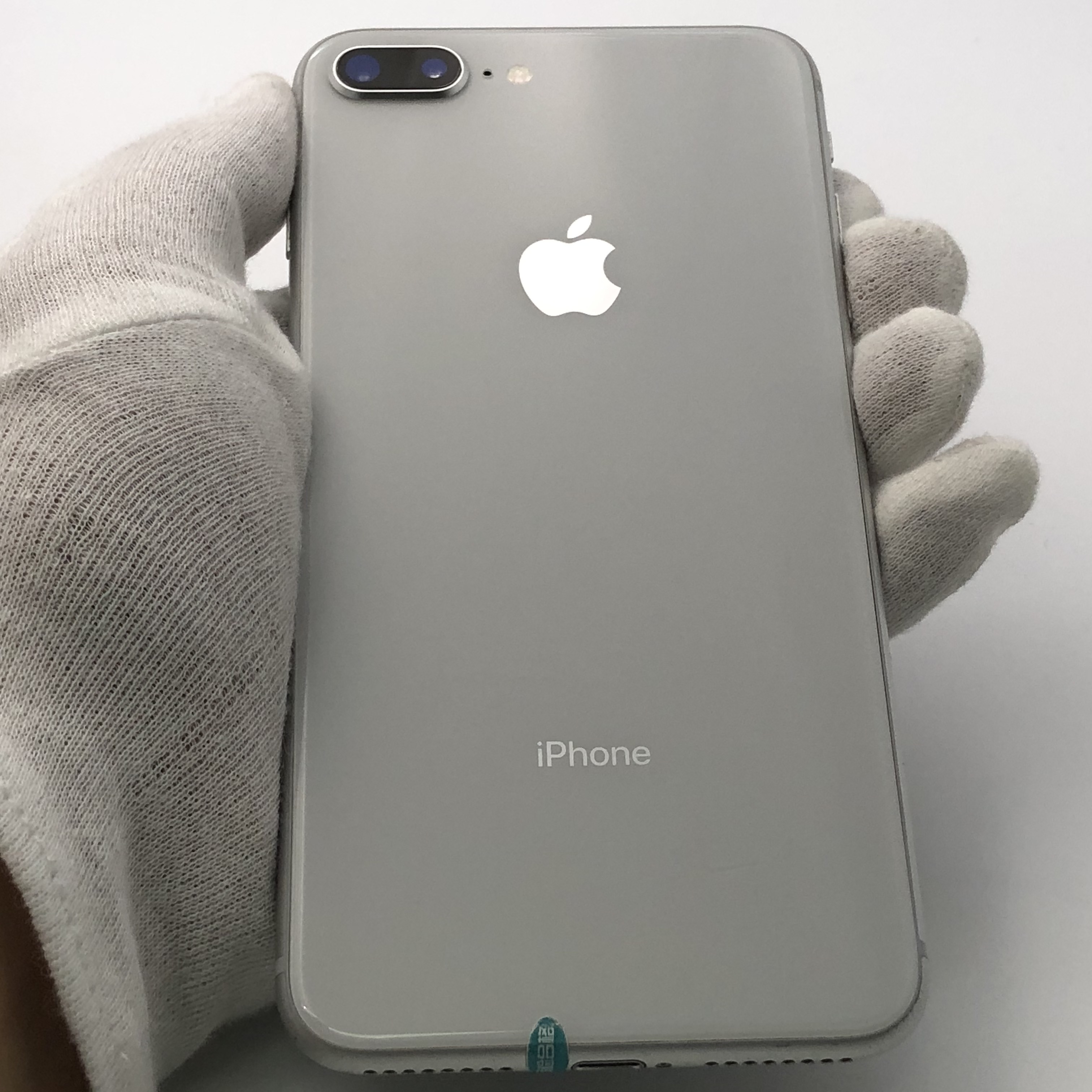 苹果【iphone 8 plus】全网通 银色 64g 国行 8成新