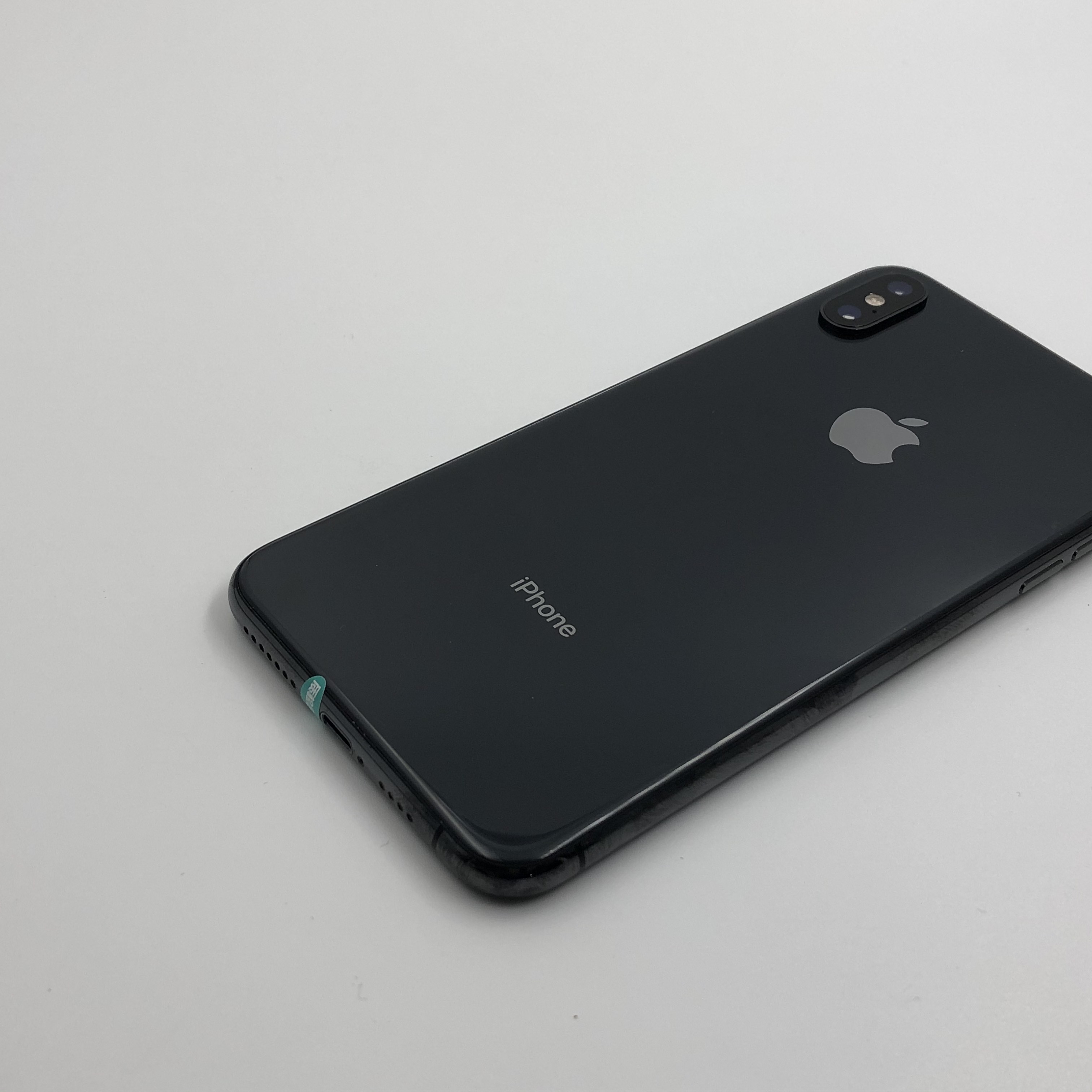 苹果【iphone xs max】全网通 深空灰 64g 国行 8成新