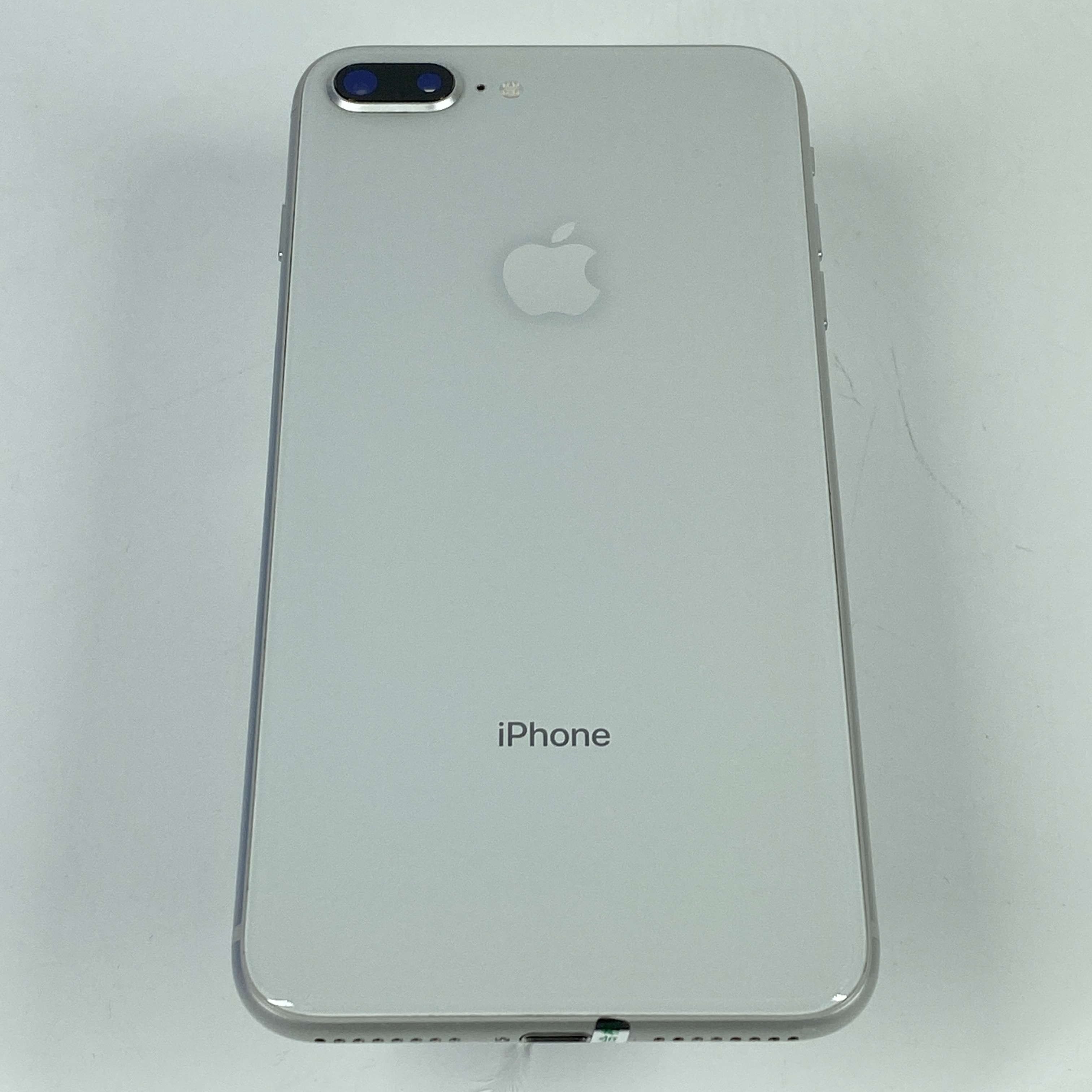 苹果【iPhone 8 Plus】4G全网通 银色 64G 国行 8成新 真机实拍