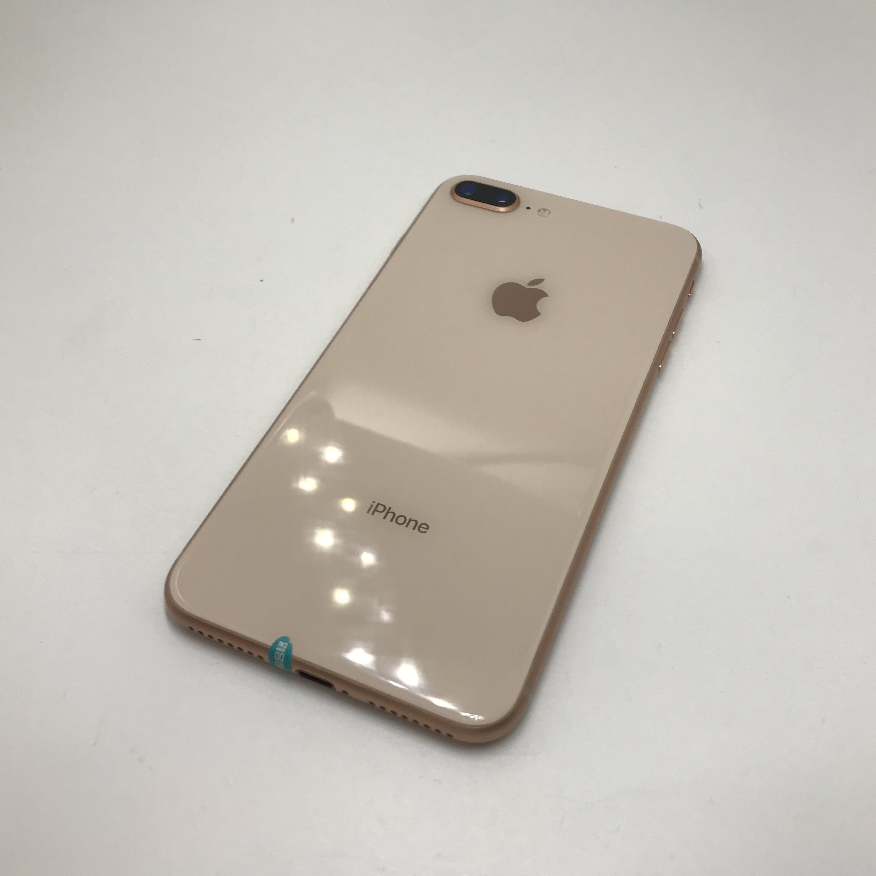 苹果iphone 8 plus价格￥ (18点前下单,当日发货) 新机参考价 ￥ 促销