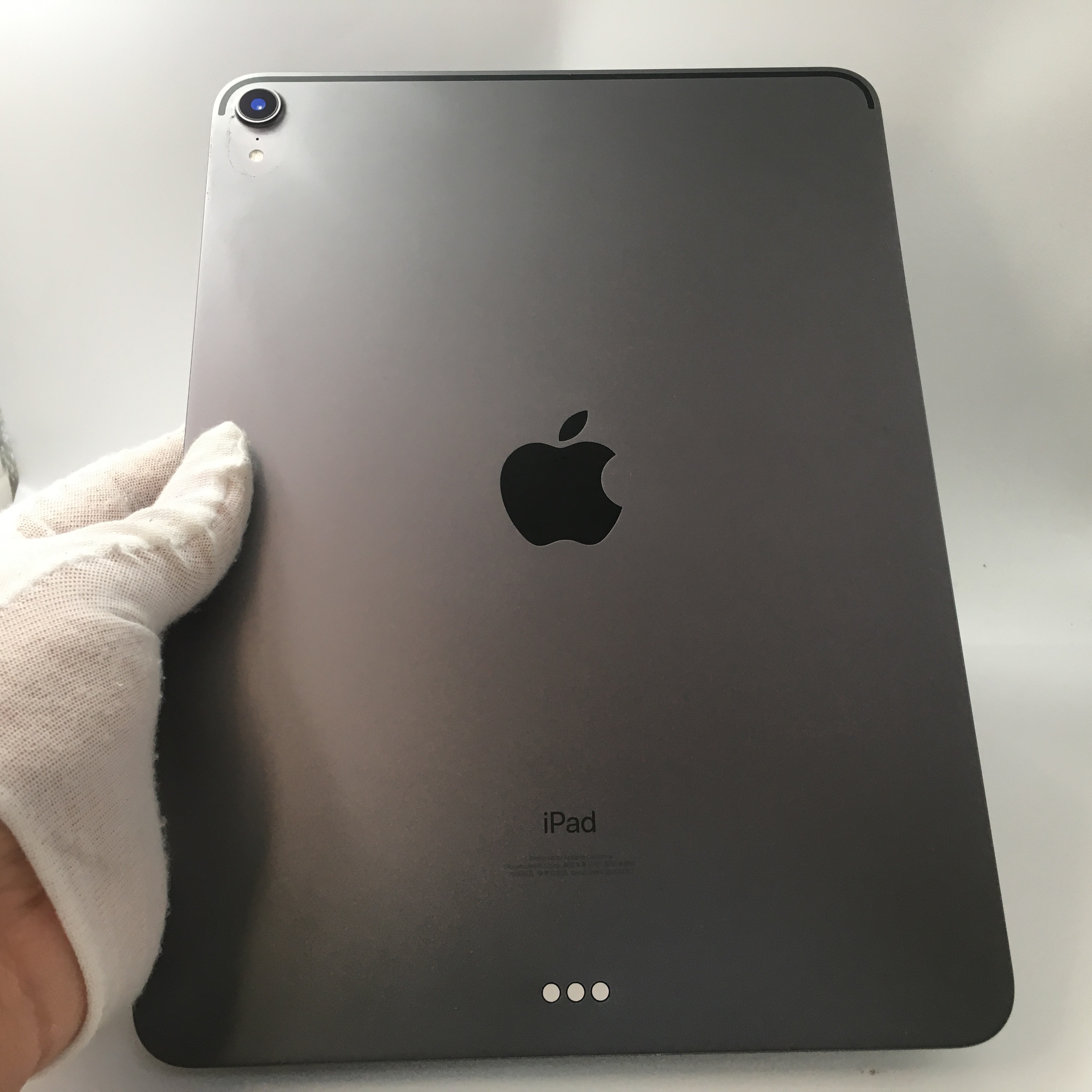 苹果【ipad pro 11英寸 18款】wifi版 深空灰 64g 国行 8成新