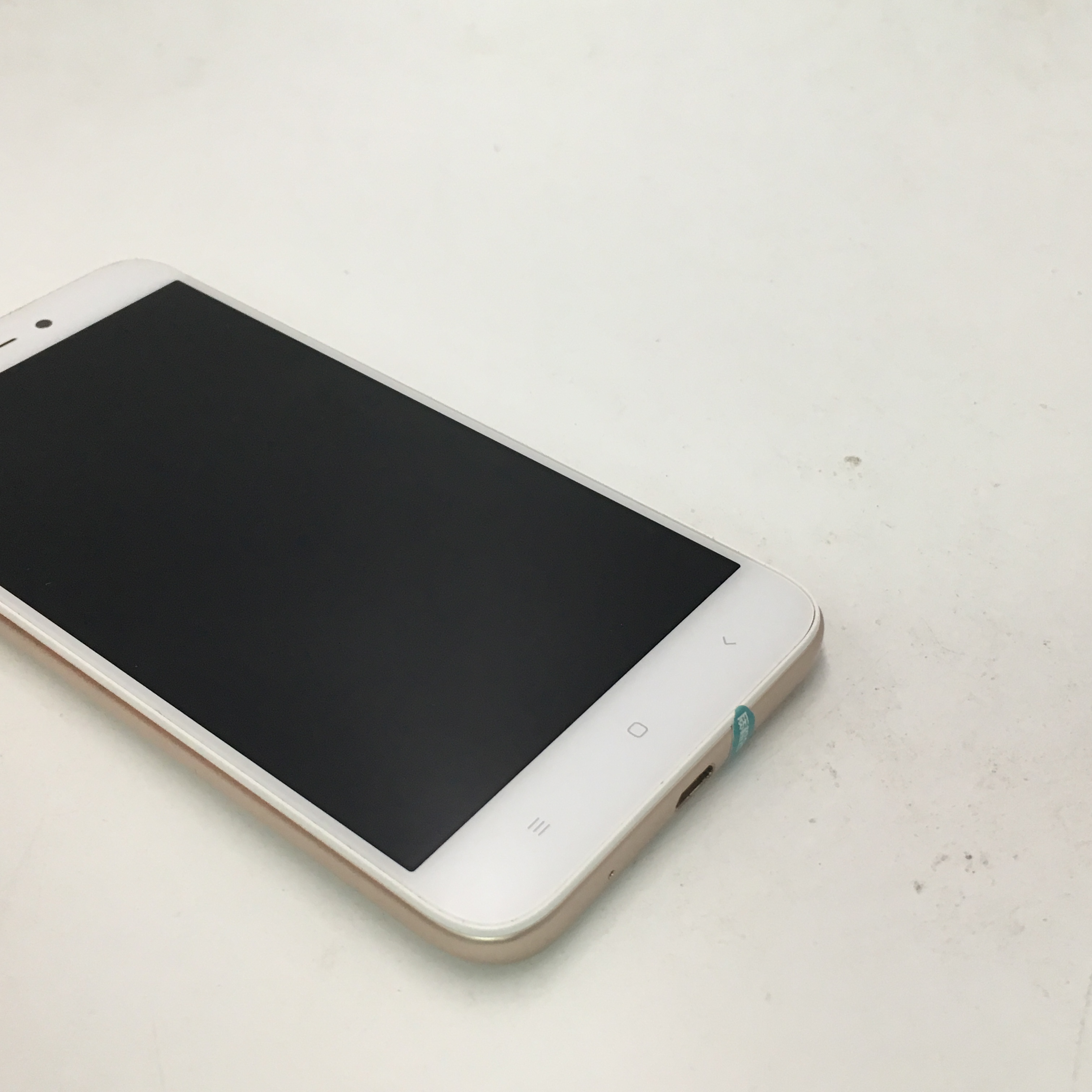 小米红米5a全网通金色16g国行8成新