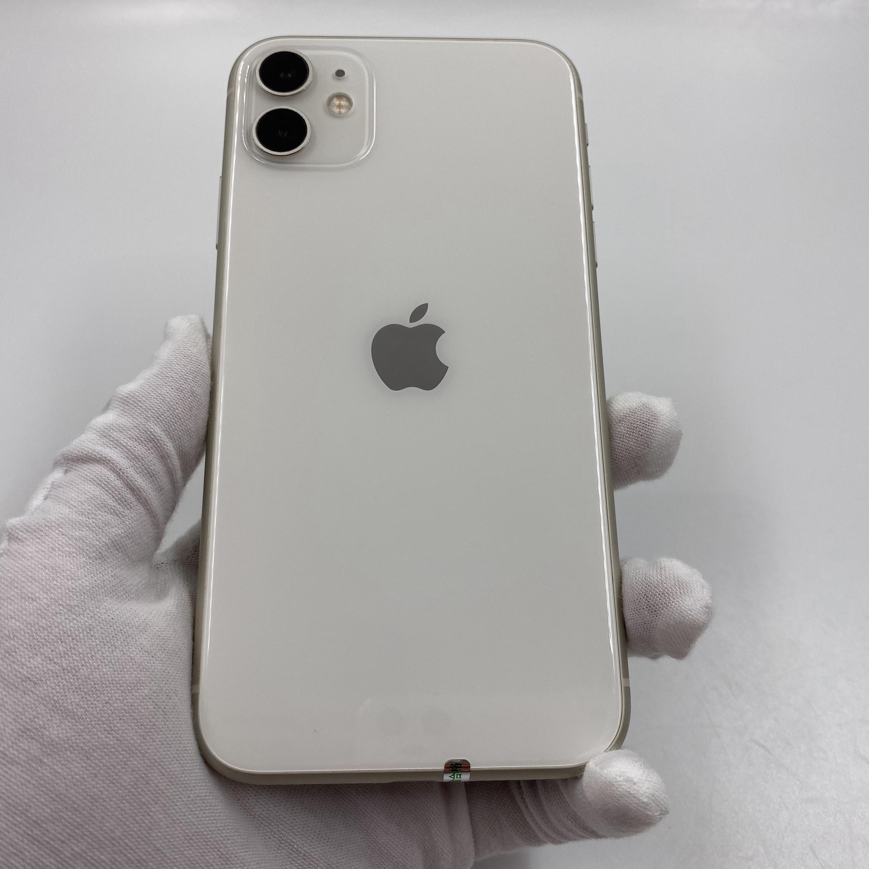 苹果【iphone 11】4g全网通 白色 64g 国行 95新 真机实拍