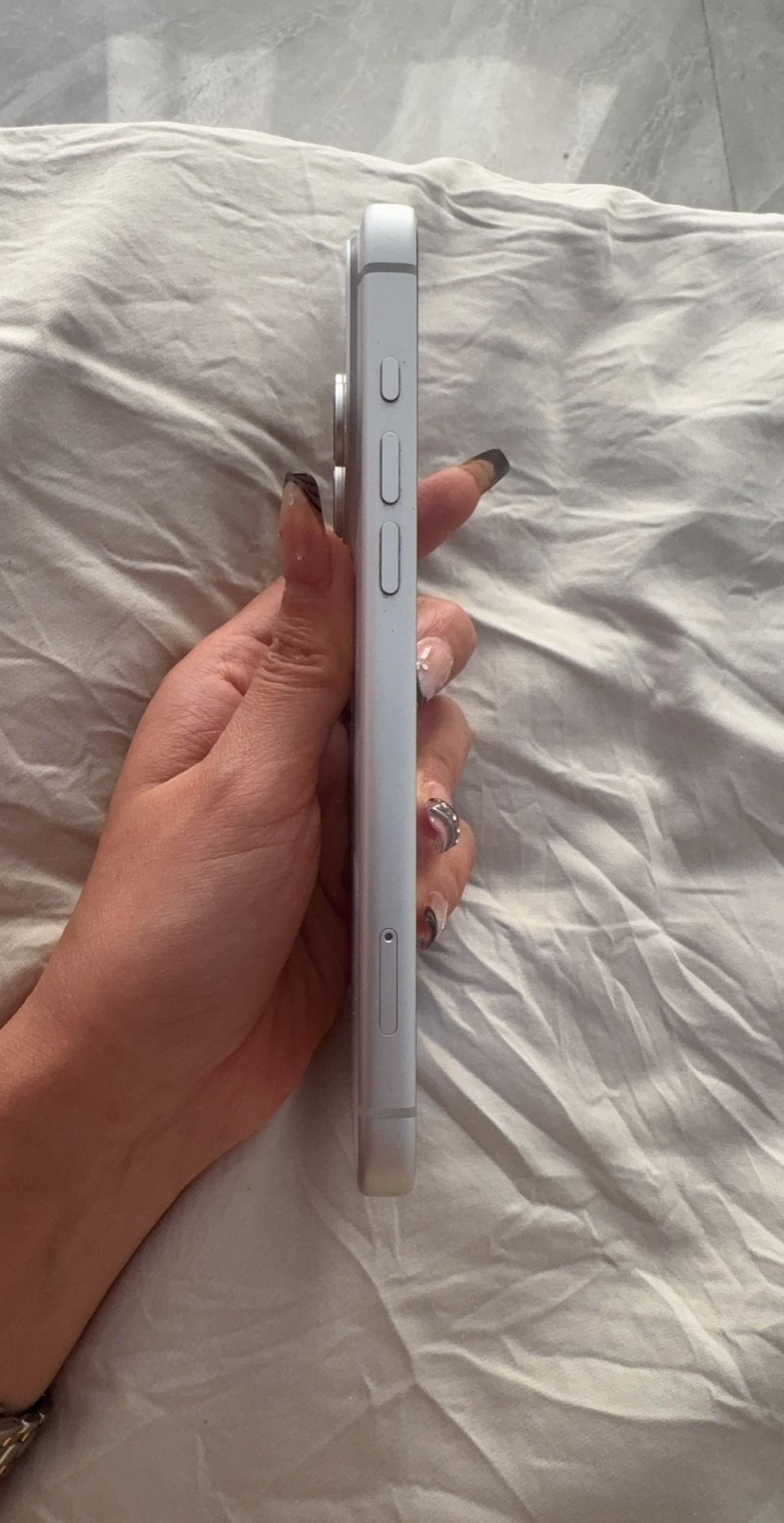 苹果【Apple iPhone 17 Pro Max】5G全网通 银色 256G 国行 8成新 