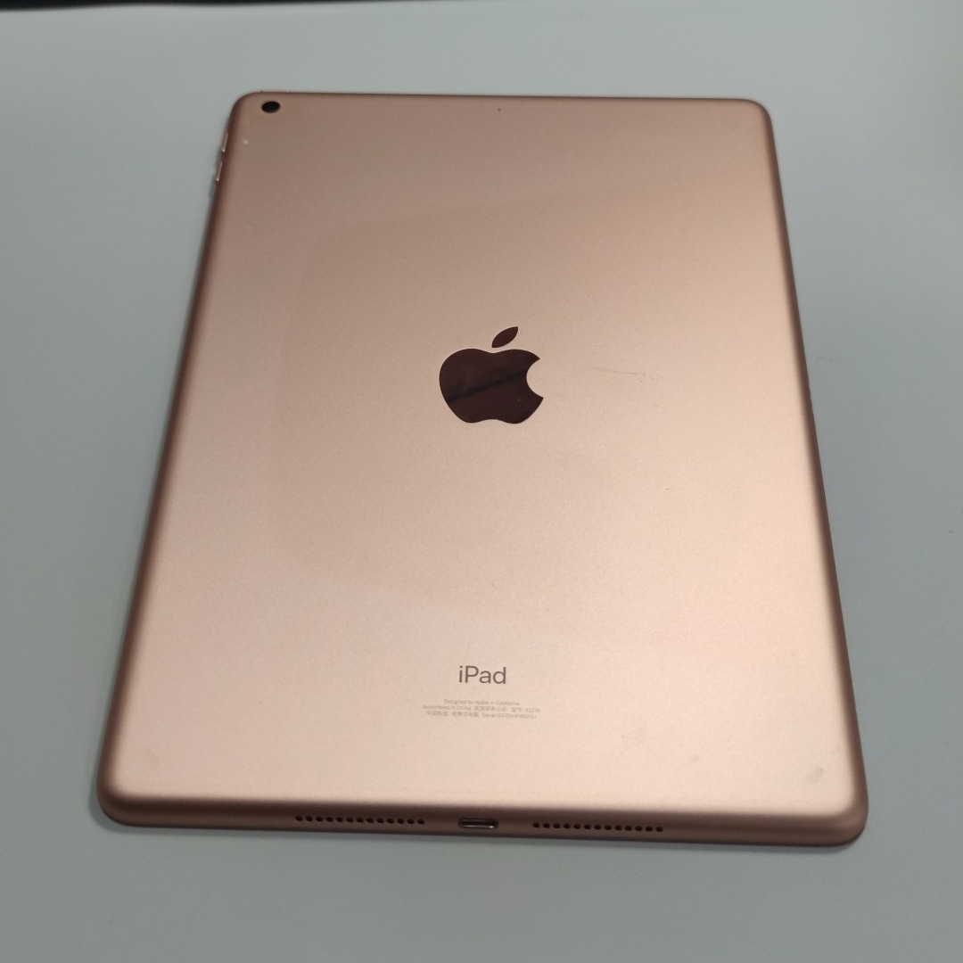 苹果【iPad8 10.2英寸 20款】WIFI版 金色 128G 国行 95新 