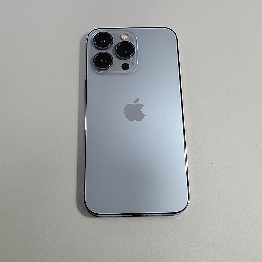 苹果【iPhone 13 Pro】95新 