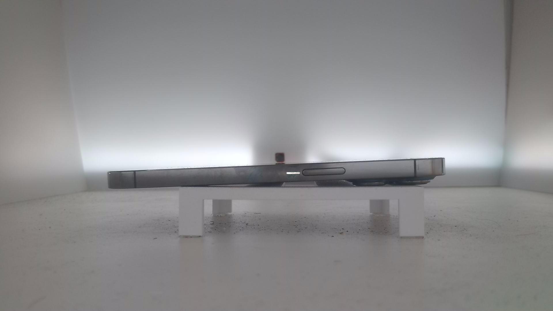 苹果【iPhone 13 Pro】95新 