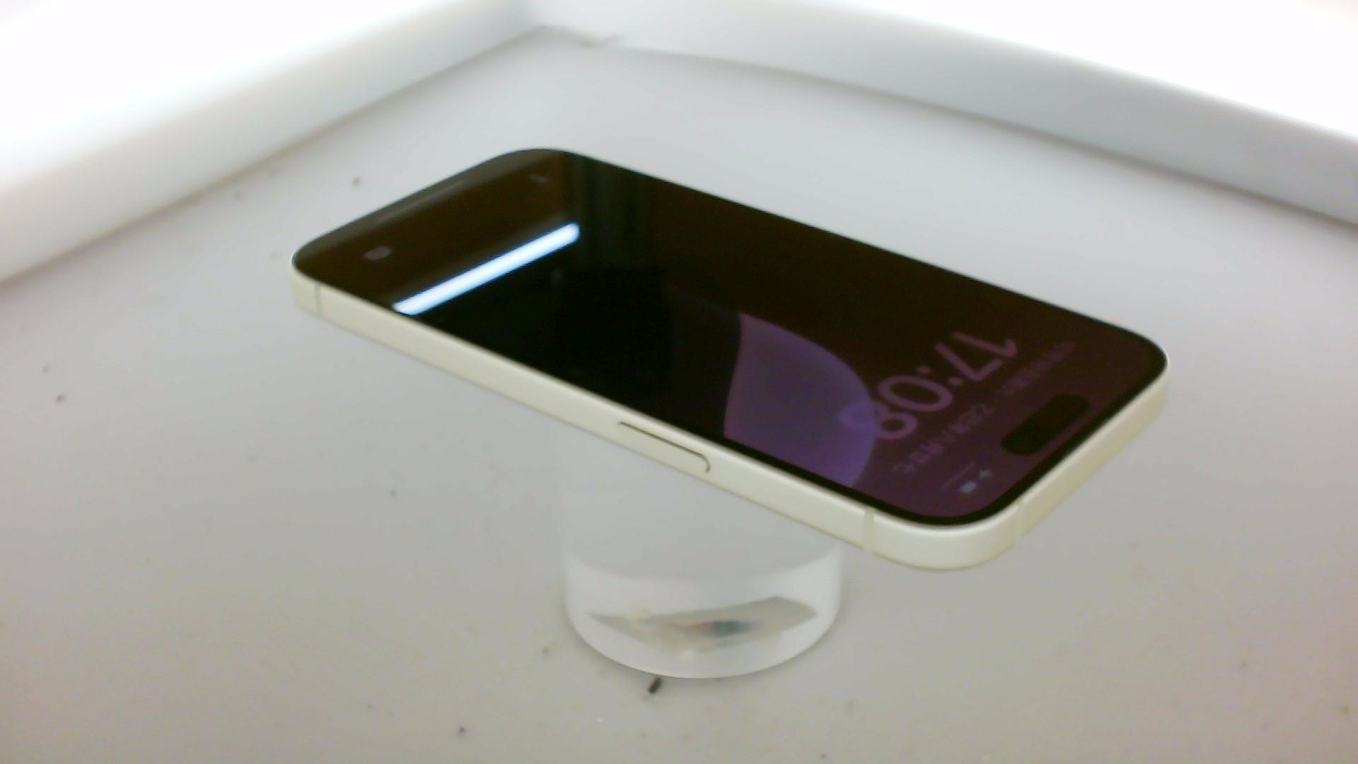 苹果【iPhone 15】9成新 