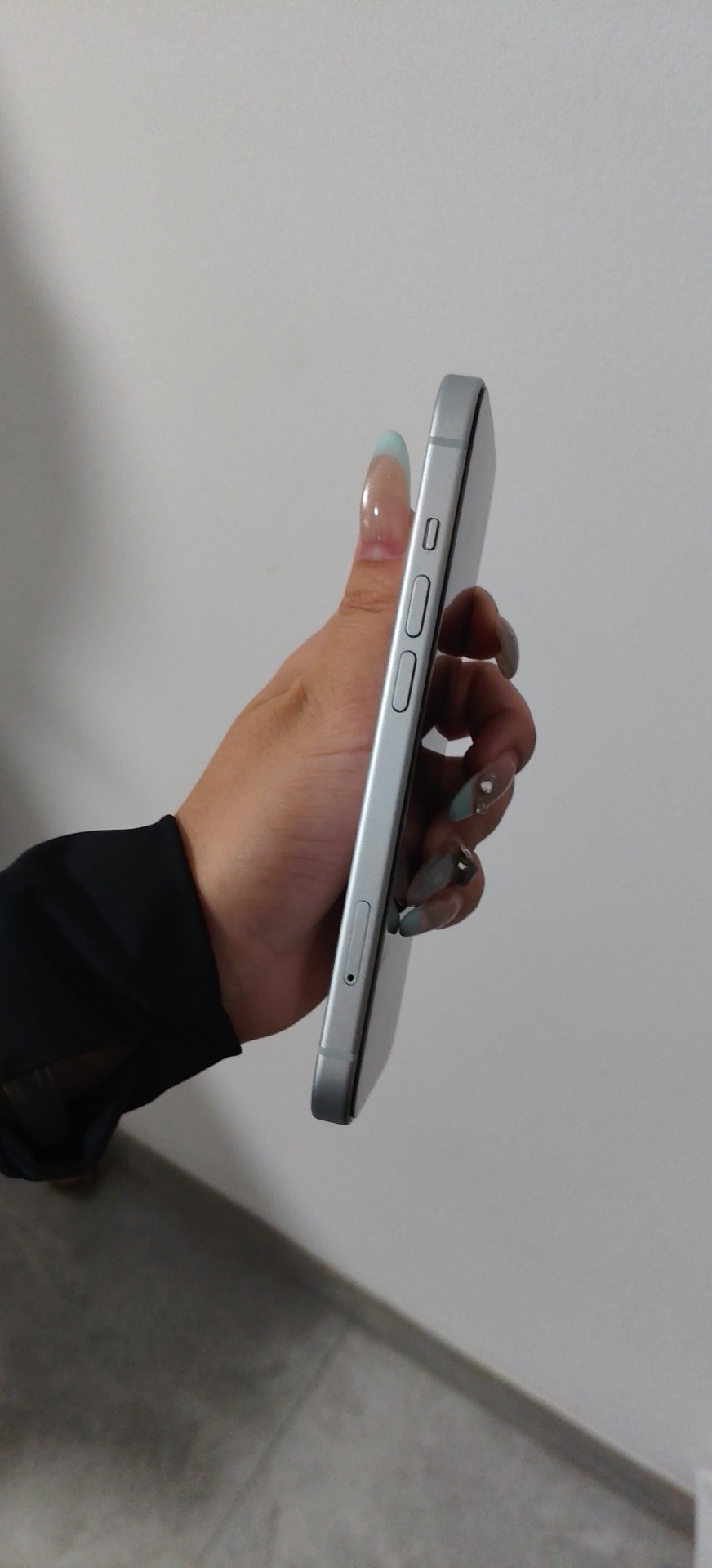 苹果【iPhone 15】5G全网通 蓝色 128G 国行 95新 