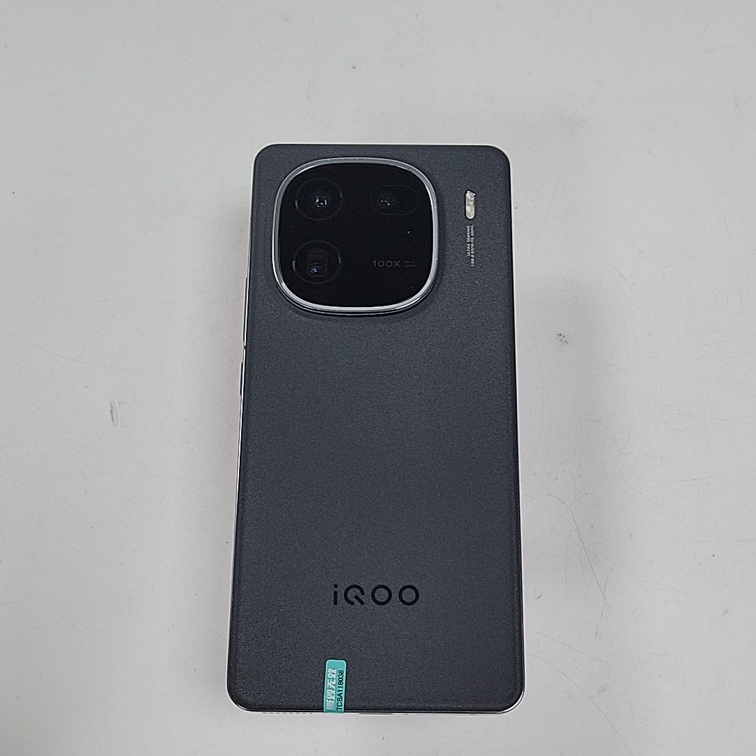 vivo【 iQOO 12】5G全网通 赛道版 16G/512G 国行 95新 