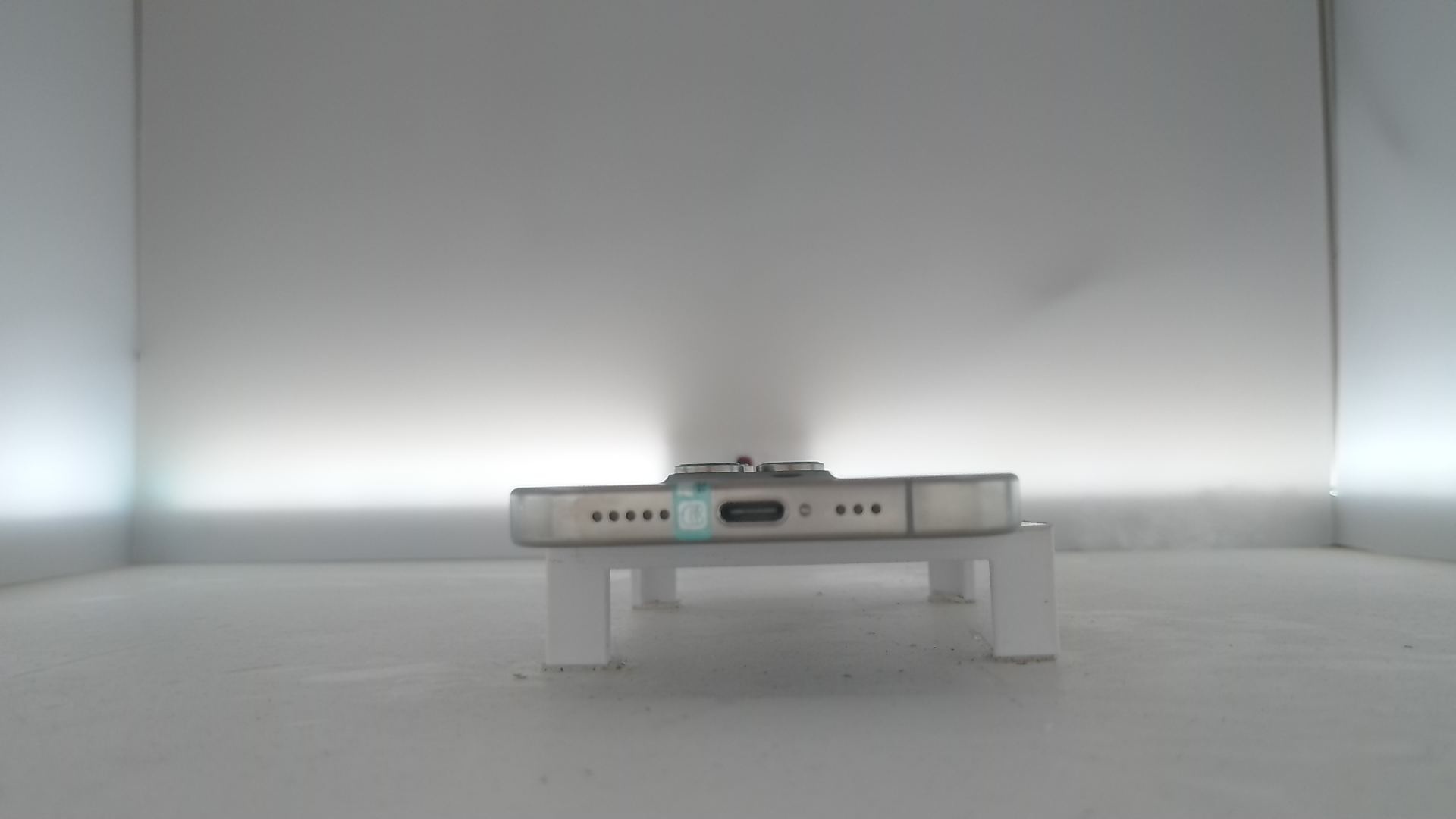 苹果【iPhone 16 pro】5G全网通 原色钛金属 128G 国行 95新 