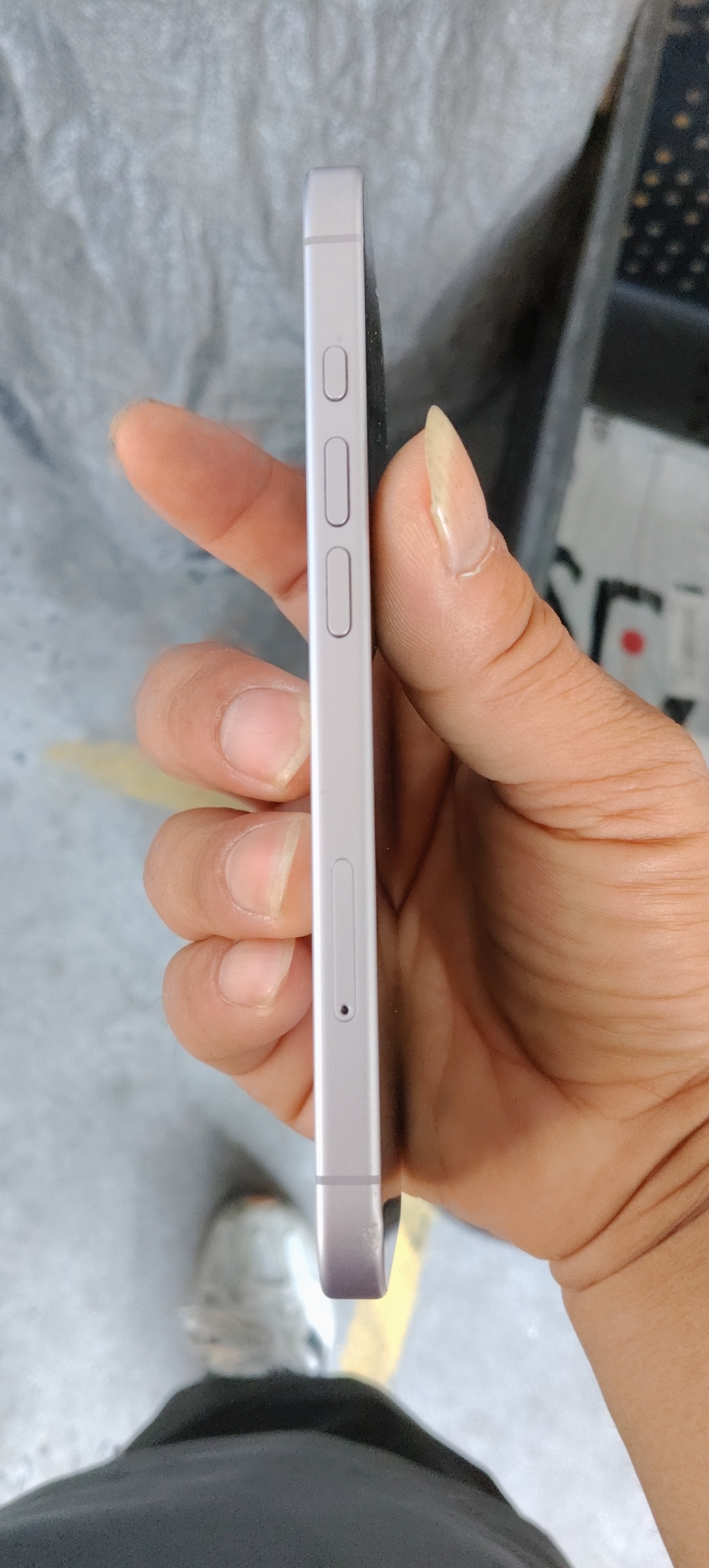 苹果【Apple iPhone 17】5G全网通 薰衣草紫色 256G 国行 9成新 