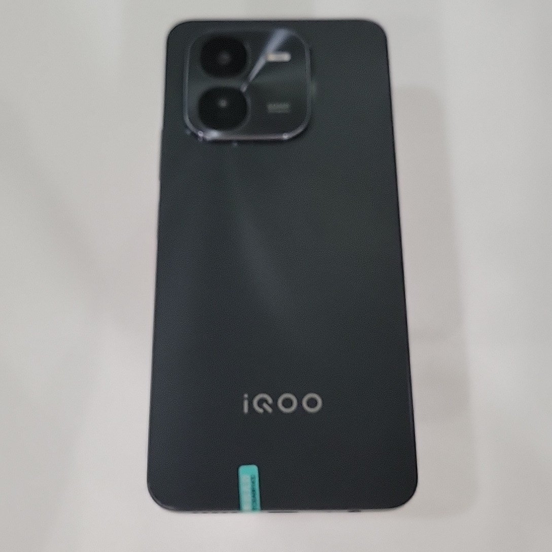 vivo【IQOO Z9X】5G全网通 曜夜黑 8G/128G 国行 99新 