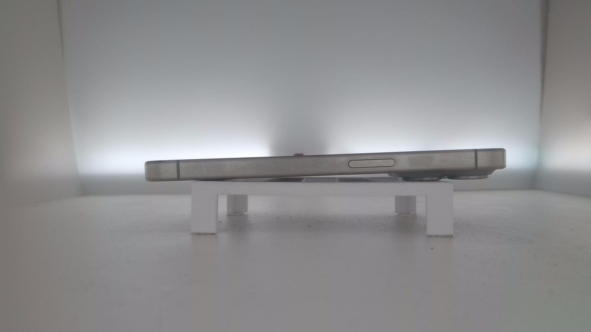 苹果【iPhone 15 Pro】99新 