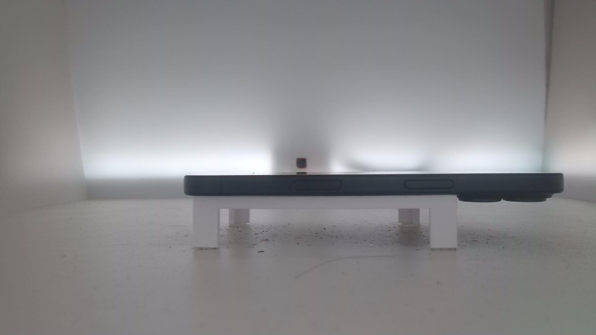 苹果【iPhone 16】95新 