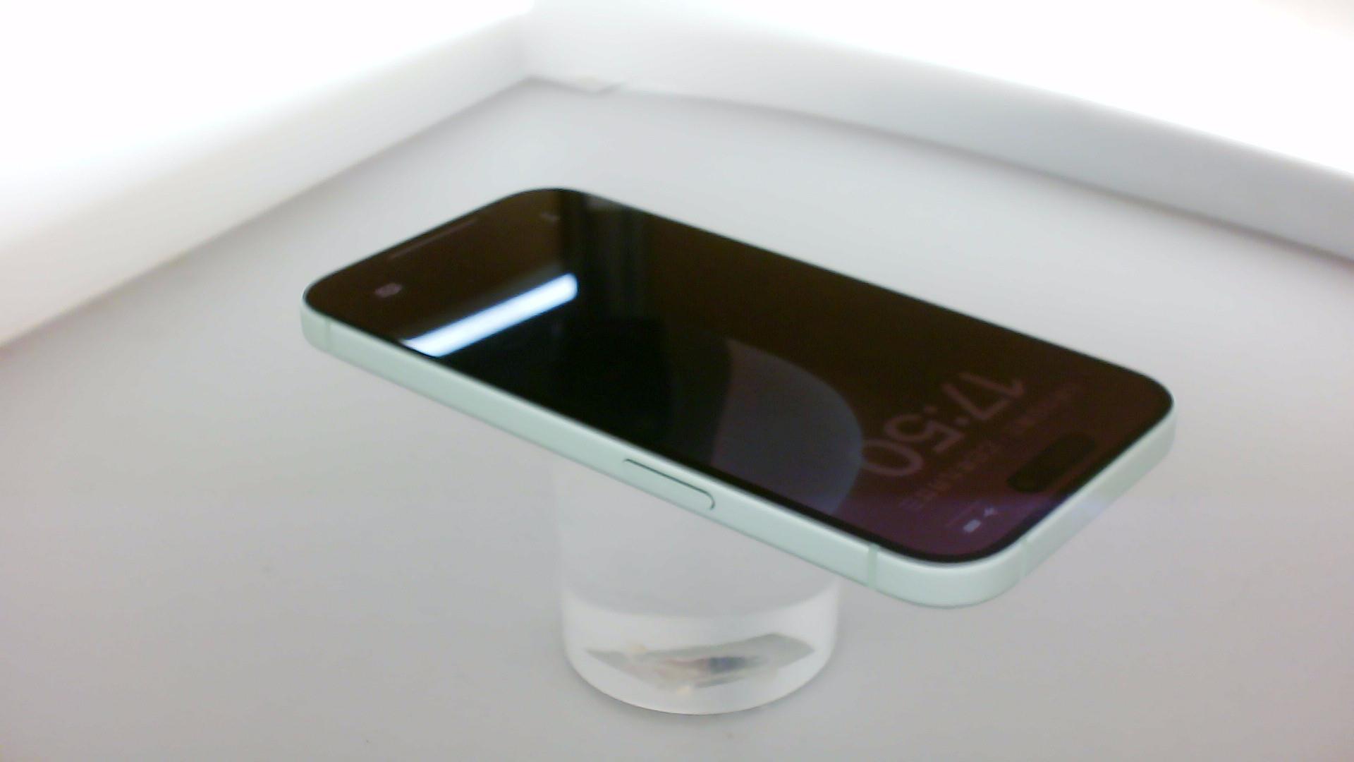 苹果【iPhone 15】8成新 